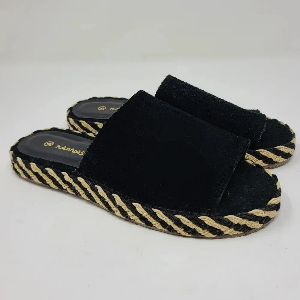 NWT Kaanas Maui Black Leather Open Toe Slides 6